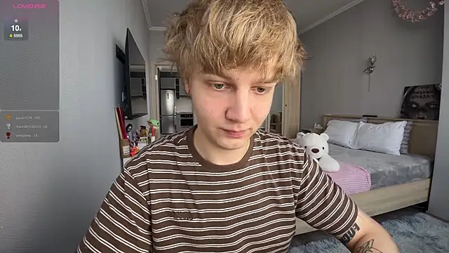 Вебкам-шоу olivertasty