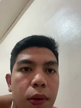 Hunky_paul 现场XXX聊天