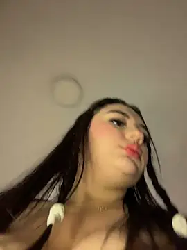 צ'אט XXX בשידור חי של ValeriaCarter
