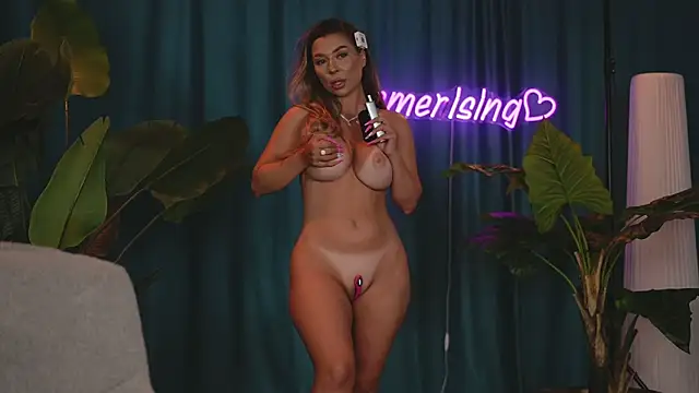 Assmerising Chat XXX live