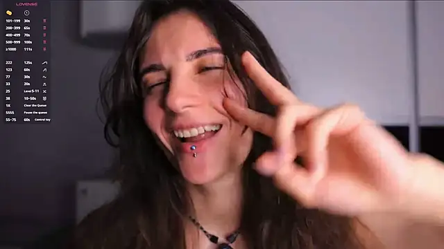 دردشة Holla_Molly الجنسية المباشرة