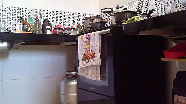 SouzaPriscila Adlı Modelin Canlı XXX Sohbeti