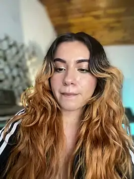 Chat XXX en directo de NikkiNix