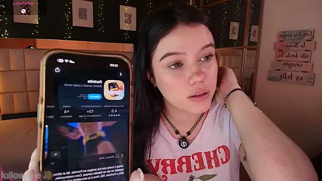 emmy_wattsoon 라이브 XXX 채팅