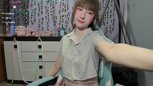 Yoonhee_ki Adlı Modelin Canlı XXX Sohbeti
