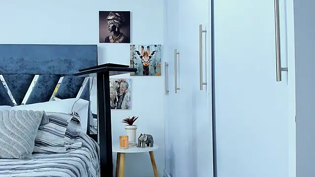 Zack_Froone Adlı Modelin Canlı XXX Sohbeti