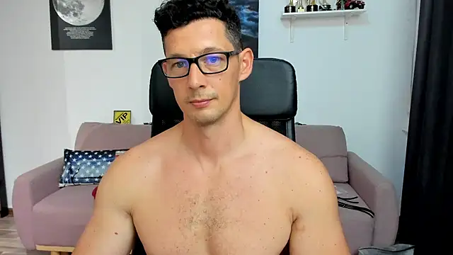 BrutusK08 라이브 XXX 채팅