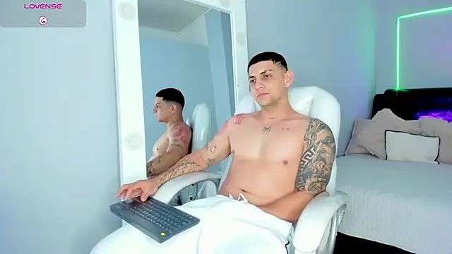 Chat XXX Live Alex_cute77