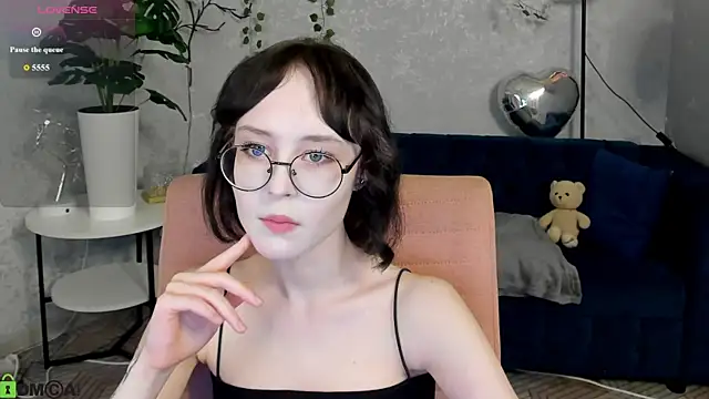 Živý XXX chat Lilac-Muse