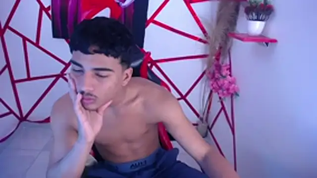 oliver-parker's Live XXX Chat