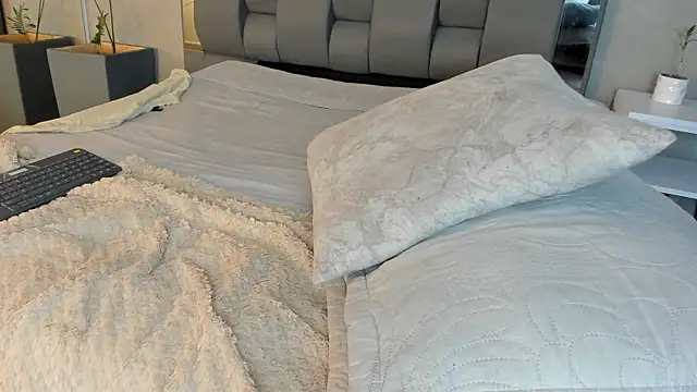 Živý XXX chat Charlie___Musk