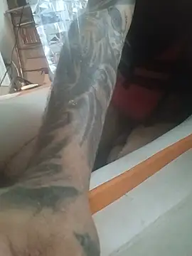 צ'אט XXX בשידור חי של Babyboyy803
