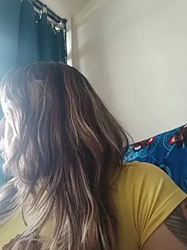 Hannah-colx Chat XXX in diretta