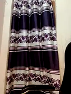 nosrat014 Show Webcam