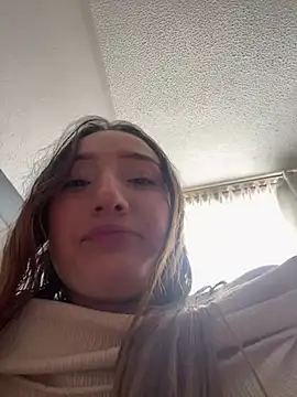 Chatroom XXX en direct de Valery_Salmons
