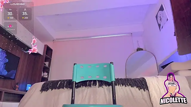 nicolette_tay 现场XXX聊天