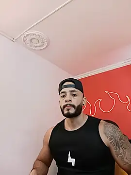 Mike_savage3: διαδικτυακό σόου στην κάμερα