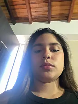 צ'אט XXX בשידור חי של Sarasweet_sex