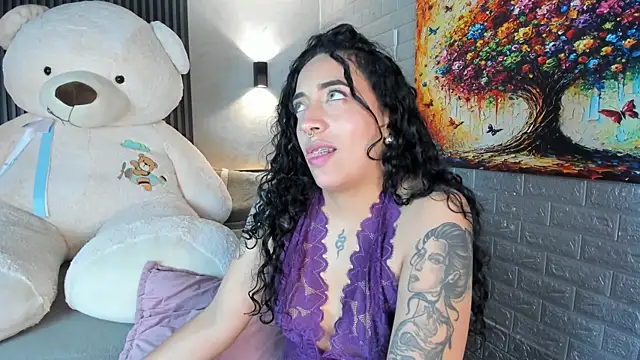 Magic_ivone's Live XXX Chat