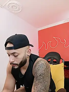 دردشة Mike_savage3 الجنسية المباشرة