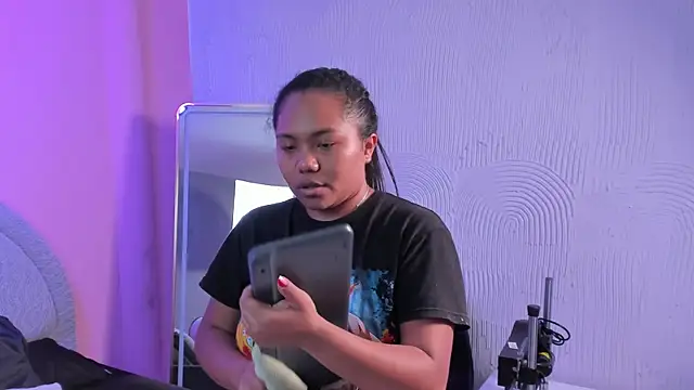 yeikafoxyn Live XXX chat
