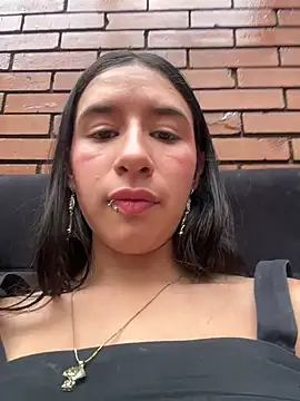 LilyRossi_ 라이브 XXX 채팅