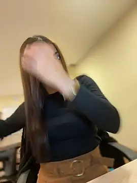 Hanna_Cruz_ XXX чат на живо