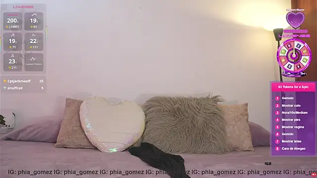 whitneyhot live XXX chat