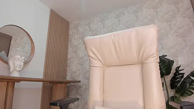 wandathompson_ Chat XXX live