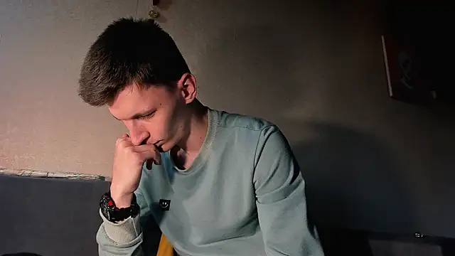 Živý XXX chat Kevin_Hornyyy