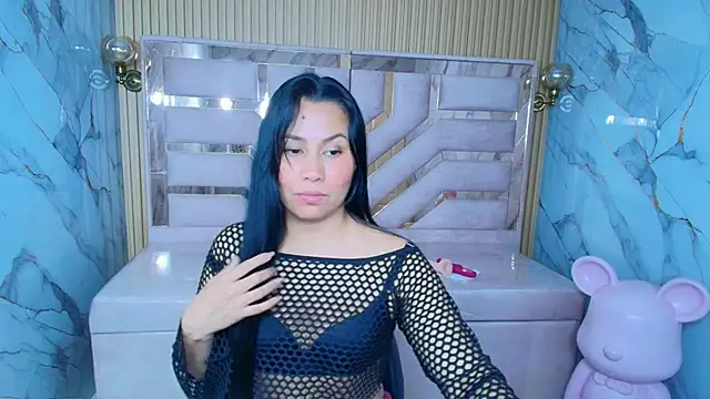 Valentina__r_'s Live XXX Chat