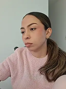 LuluBerry7's Live XXX Chat