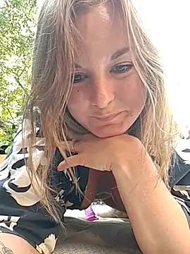 SwedishJennifern Live XXX chat