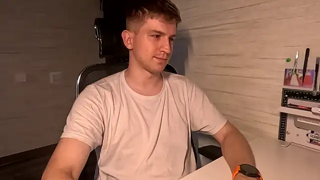 Czat XXX na żywo – Einar_Nut