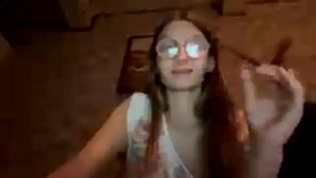 SparkleJebb's Live XXX Chat