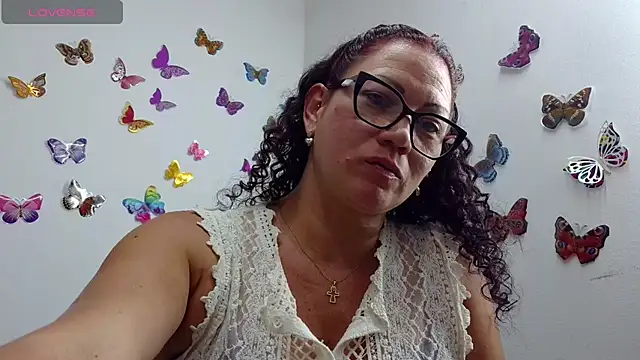 Chat +18 de TifanyQueen_ ao vivo