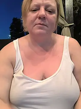 jusichka Adlı Modelin Canlı XXX Sohbeti