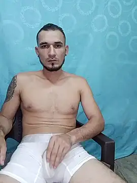 junior_926's Live XXX Chat