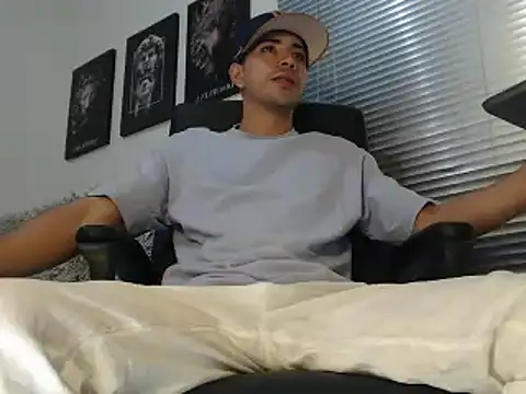 Kratoswolfn Live XXX chat