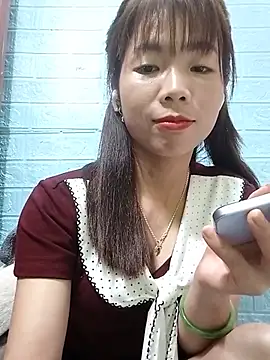 AmyLinee01 现场XXX聊天
