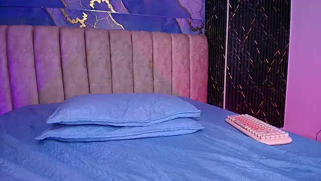 צ'אט XXX בשידור חי של agath_69