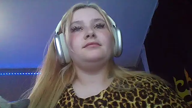 Chatroom XXX en direct de Light_Luna