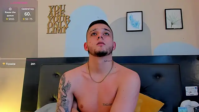 Boy_Mathew Live XXX-chat