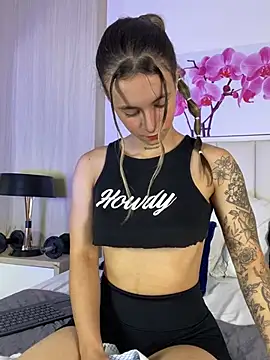JuliaColemann – Naživo XXX chat