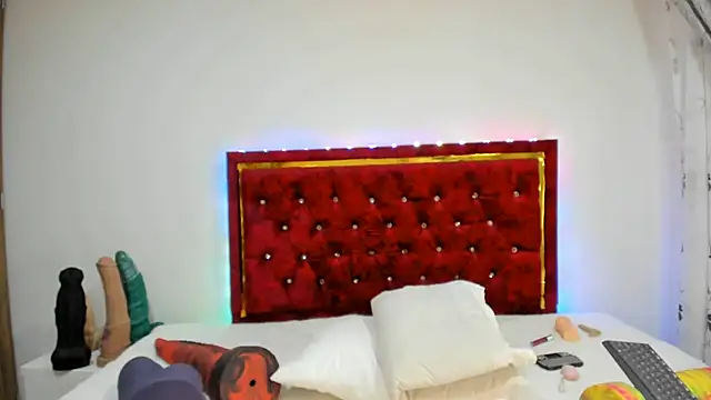 charlloteevans_X's Live XXX Chat