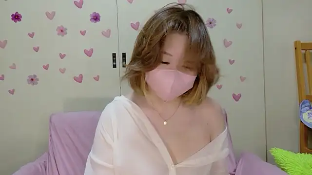nana_desuのウェブカメラショー