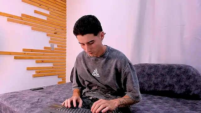 Oclahoma_x Adlı Modelin Web Kamerası Şovu