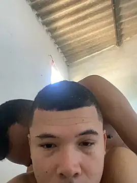 Blanquito122 webcam show