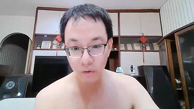 poter77112 Show in webcam