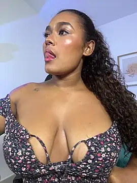 aleja_montiel__'s Live XXX Chat